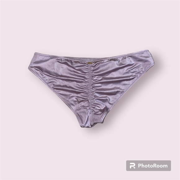 (👙) PINK VICTORIA'S SECRET : Lavender, Mini Bikini Bottoms. (M) - Picture 2 of 5